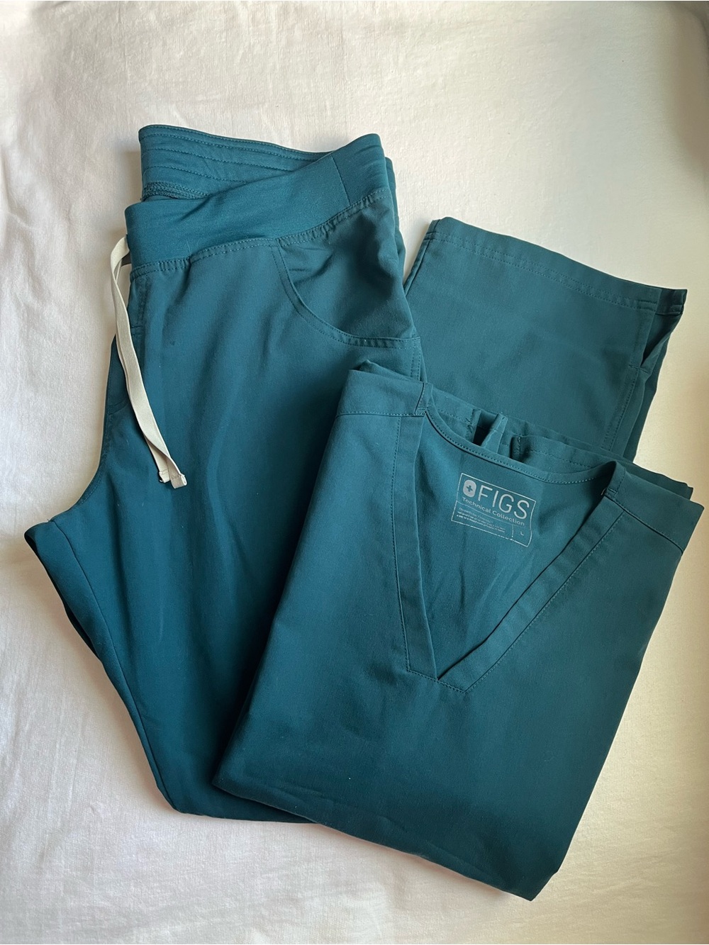 FIGS Scrub Set Caribbean Blue Large